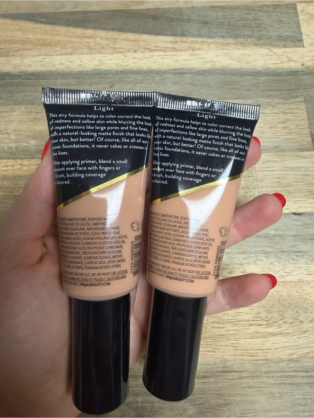 Laura Geller Weightless Whip Blurring Mousse Foundation - Nude Beige